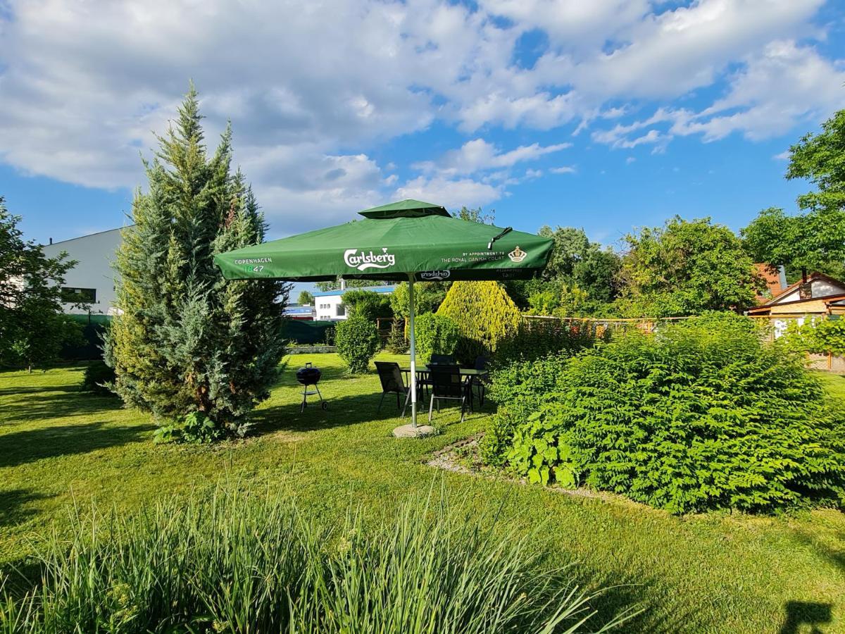 Ginger House Apartment Кестели Екстериор снимка